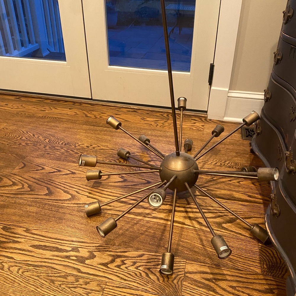 18-light Sputnik Chandelier Brass N/A Brass
